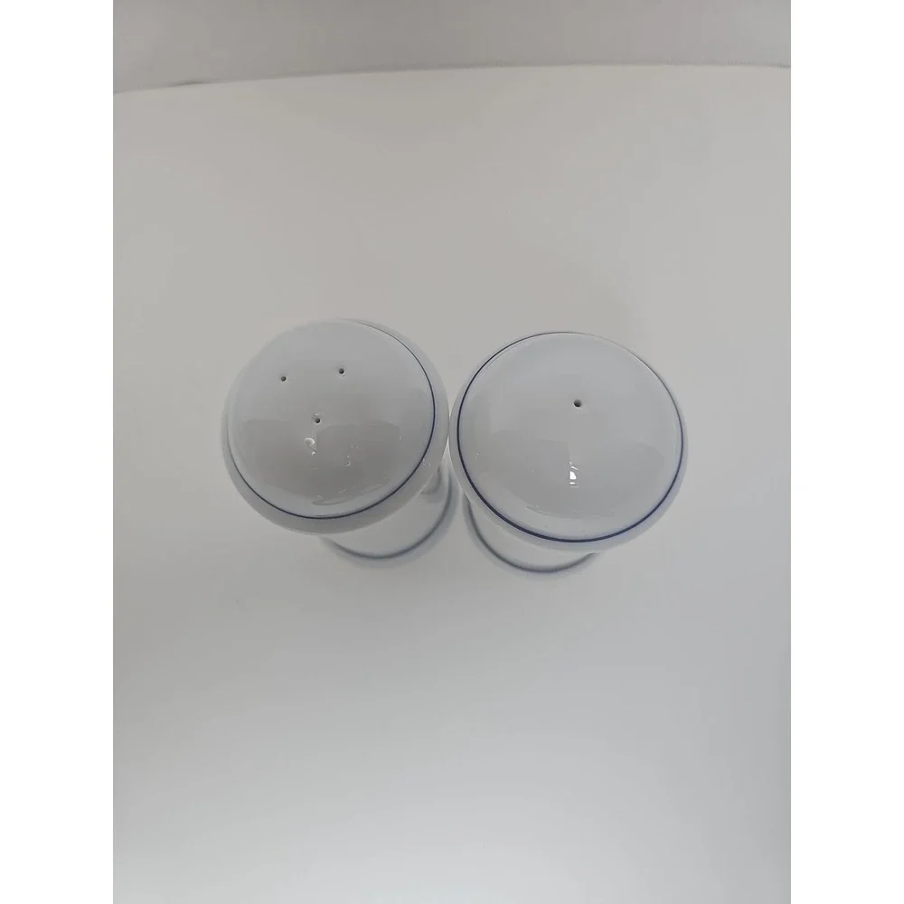 DANSK SALT‎ & PEPPER SHAKERS CHRISTIANSHAVN BLUE WHITE
